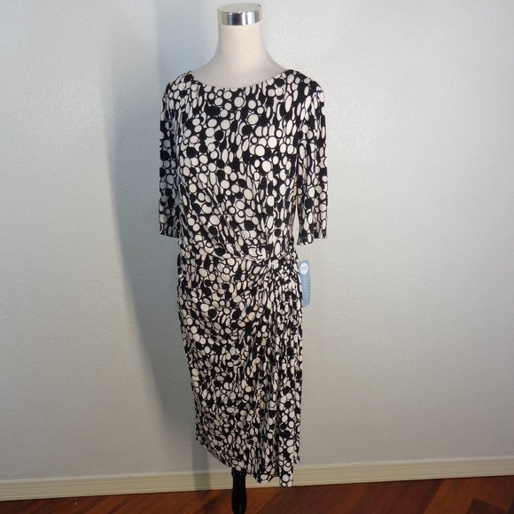 LONDON TIMES WOMAN Black/White Ruched Side Stretch Half Sleeve Dress Sz 2x NWT - Picture 3 of 7